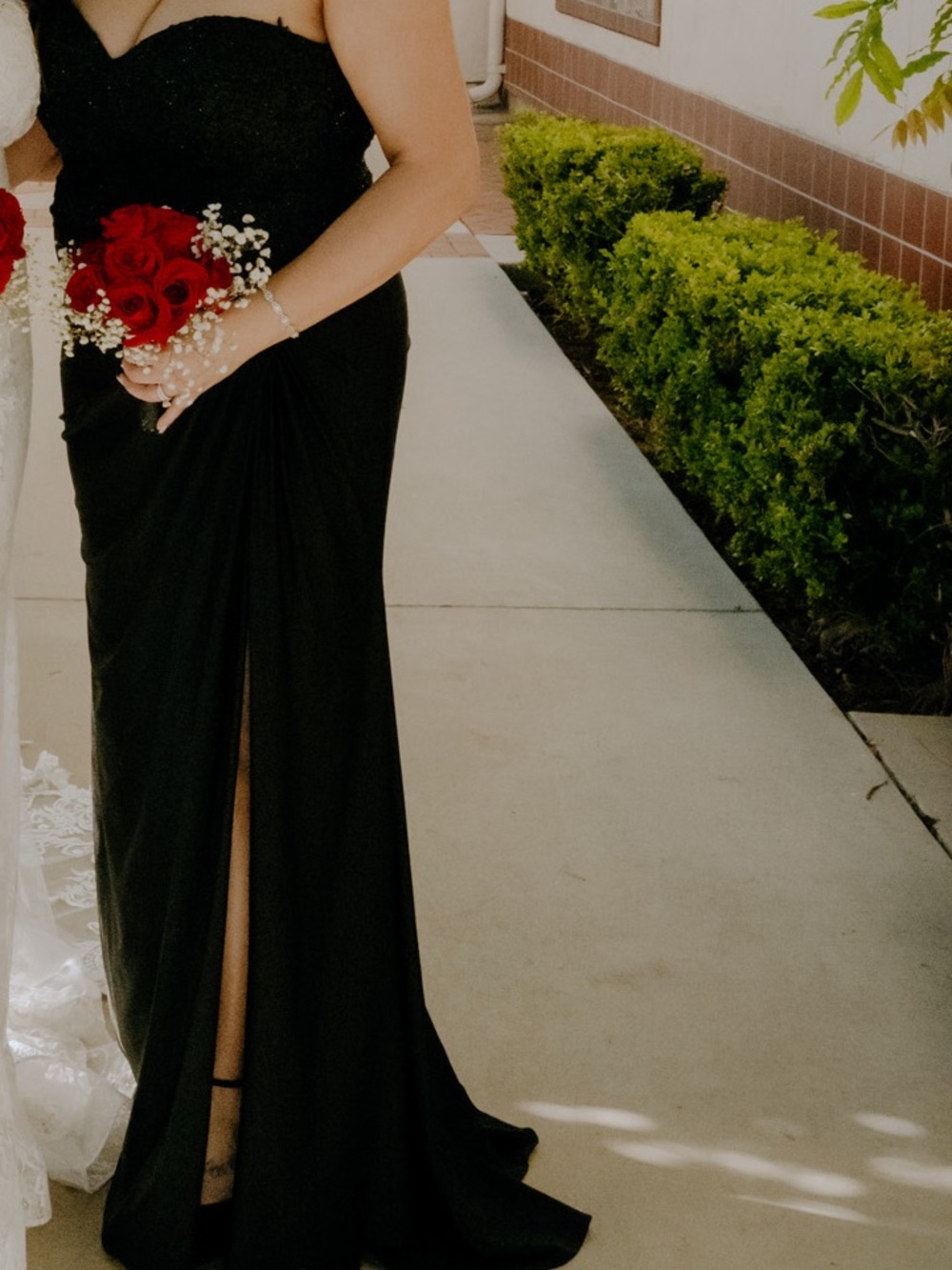 Black Strapless Evening Dress with Sweetheart Neckline